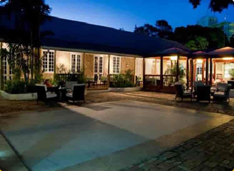 Island Inn