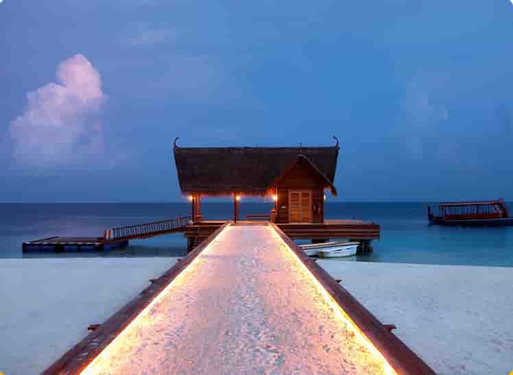 Constance Moofushi