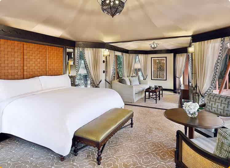 The Ritz-Carlton, Dubai