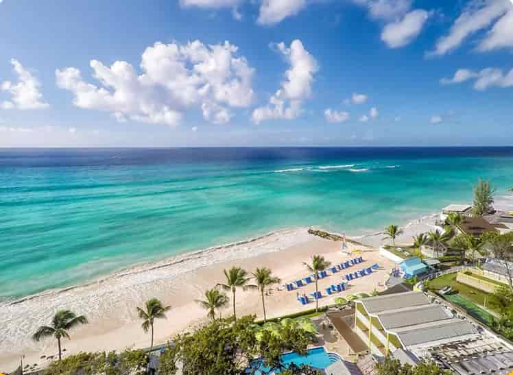 Sea Breeze Beach House by Ocean Hotels | Travesta
